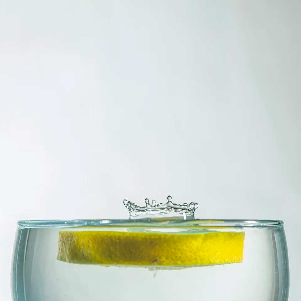 agua con limón